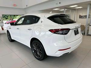 มาเซราติ เลวานเต้ จีที อัลติมา ปี 2024 รถยนต์ SUV 4 ประตู ขับเคลื่อน 4 ล้อ - Product Image 2