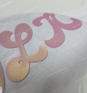 Vinilo Termotransferible de Silicona con Acabado Tipo Perla y Tacto Suave de Silicona para Camisetas y Prendas HTV - Product Image 2