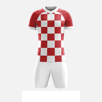Nouvelle conception d'uniformes de football à bas prix, service OEM, vêtements d'entraînement, uniformes de football en vente