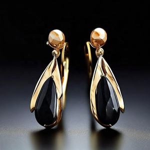 Boucles d'oreilles pendantes en argent sterling 925 à la mode vintage avec placage d'argent en diamant poire longue en onyx noir pour les mariages et les fêtes - Product Image 4