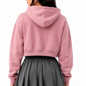 Sudadera corta personalizada para mujer, con capucha, forro polar, cierre frontal, estilo casual, ropa urbana, hecha a medida, estilo urbano, cómoda para mujer. - Product Image 2