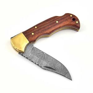 Cuchillo de caza de acero de Damasco con punta caída, mango de madera y empeines de latón, grosor de 0.6mm - Product Image 3