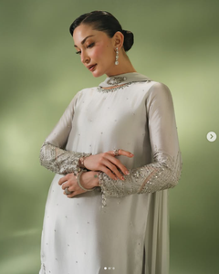 Elegant Women's Silver Silk Salwar Kameez With Embroidery Traditional Indian Pakistani Wedding Wear Regular Fit All Seasons - Product Image 2