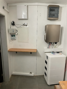 Batería Solar de Litio de Alto Voltaje Tower T7 de 7kw en Existencia en la UE, 6000 Ciclos de Vida, 95% DOD, Batería de Almacenamiento de Energía Doméstica Apilable - Product Image 5