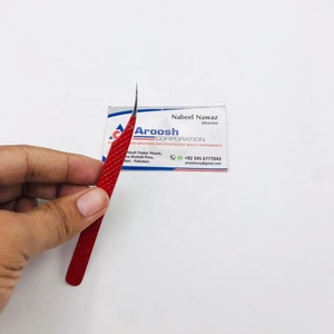Pince à épiler d'isolation de cils à poignée diamantée en acier inoxydable durable Extensions de cils à pointe pointue enduites de couleur rouge à paillettes d'or - Product Image 2