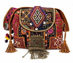 Bolso de mano de macramé de primera calidad para mujer, hecho a mano, estilo bohemio, de cuerda de algodón, para regalo y moda. - Product Image 1