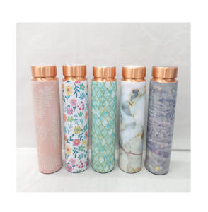 ขวดน้ำทองแดงพร้อมฝาปิดกันรั่วและประโยชน์อายุรเวทสำหรับบุคคลที่ใส่ใจสุขภาพล่าสุด - Product Image 5