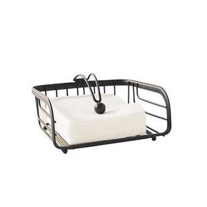 Panier à serviettes en fer traditionnel pour une table à manger classique, rehaussant la décoration de table avec des éléments en métal. - Product Image 1