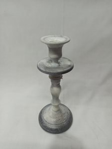 Candelabro de Aluminio con Diseño de Ángulo Dorado, Soporte de Metal para Velas, Decoración Moderna para Mesa de Hogar u Hotel, Centro de Mesa de Alta Gama - Product Image 2