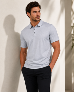 Maillot de golf fabriqué avec un tissu respirant de qualité supérieure pour des performances optimales sur le parcours, élégant, léger et durable. Service OEM. - Product Image 6