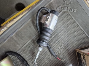 Solenoide de Motor Premium: Funcionamiento Eficiente y Duradero - Product Image 5