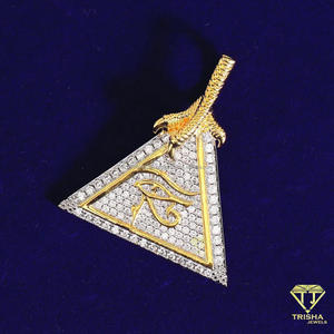Colgante Triangular de Moda para Hombre y Mujer con Diamantes Moissanite VVS y Plata de Ley 925 - Product Image 2