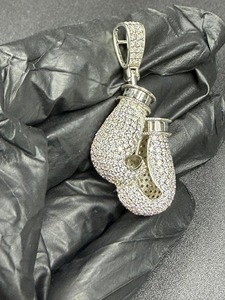 Pendentif pour femme, style pendentif diamant pour homme, plaqué argent 925, coupe ronde brillante, bijoux à porter au quotidien - Product Image 6