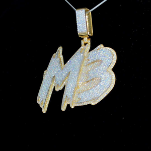 Exclusivo Colgante Unisex Moderno de Moissanita y Perla de Agua Dulce con Engaste de Canal, Estilo Hip Hop, Plata de Ley 925 Bañada en Rodio, Corte Brillante - Product Image 2