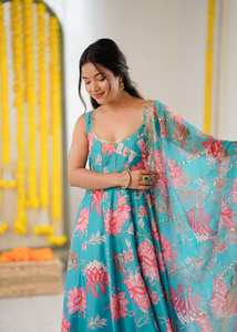 SGF-PRESENTA EL NUEVO TRAJE ANARKALI DE CORTESO DE CAMISETA CON ESTAMPADO FLORAL Y MODELO REAL PARA LA PRÓXIMA TEMPORADA DE FESTIVALES - Product Image 3