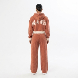 Conjunto de Sudadera Corta y Pantalones Jogger de Pierna Ancha para Mujer, Estilo Acid Wash Marrón Óxido, de Algodón y Felpa, Ropa Deportiva Urbana, OEM al por Mayor - Product Image 2