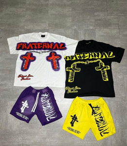 ชุดเซ็ตเสื้อยืดพิมพ์ลายสกรีนและกางเกงขาสั้นสตรีทแวร์คุณภาพสูงพร้อมโลโก้สั่งทำพิเศษสำหรับผู้ชาย ชุดสองชิ้น - Product Image 2