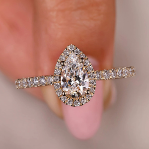 Anillo de Compromiso Unisex con Diamante de Corte Ovalado, Engaste de Lujo con Garras, 0.95 Quilates, Cultivado en Laboratorio, Certificado IGI, Anillo de Boda de Eternidad en Vermeil de 14k - Product Image 1