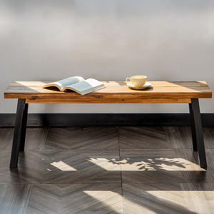 Banco de Madera Resistente Diseñado con Soporte de Carga Equilibrado y Construcción de Madera Duradera para Uso Diario - Product Image 1