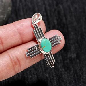 Pendentif en argent sterling 925 fait main avec pierre de turquoise naturelle taille ovale sertie clos, élégant, prix d'usine, 6,5g - Product Image 2