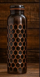 ILAHI's Hammered Copper Eco-Friendly 500ml Tumbler <b>Water</b> <b>Bottle</b> with Lid Classic Design for Home Office Travel Outdoor - Product Image 6
