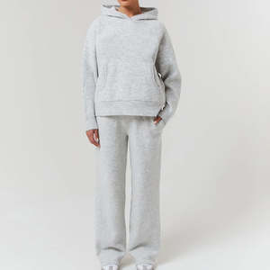 Ensemble de survêtement pour femme, deux pièces, respirant, confortable, tissu doux, idéal pour l'entraînement, la salle de sport, la course à pied, les voyages et l'usage quotidien actif - Product Image 3