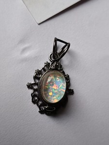 Pendentif Charme de Fiançailles Vintage en Pierre Naturelle Opale avec Compartiment Secret, Plaqué Argent 925, Multi-religieux - Product Image 6