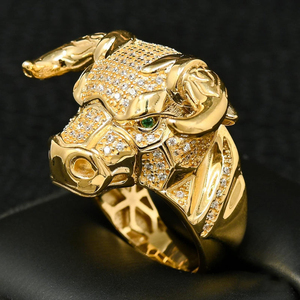 Anillo de Lujo con Cabeza de Toro para Hombre, Chapado en Oro, con Diamantes CZ, Anillo de Animal, Joyería Hip Hop - Product Image 1