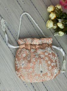 Bolsa Potli de Algodón con Bordado de Seda Hecho a Mano, Bolso de Mano Étnico de Lujo con Cordón, Bolsa de Regalo para Bodas Indias - Product Image 4