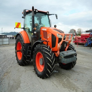 Tractores Kubota M7131 con Sistema Hidráulico Avanzado y Controles Ergonómicos, Componentes Principales Incluidos: Bomba de Motor con Rodamientos - Product Image 3