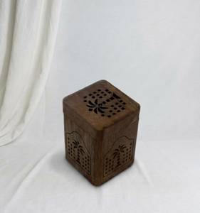 Brûleur d'encens en bois de manguier fait main avec motif palmier, diffuseur aromatique pour usage domestique toute saison - Product Image 2