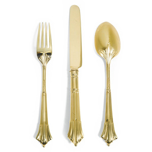 Ensemble de couverts vintage en acier inoxydable doré avec poignée embossée, finition miroir, pour mariages et hôtels haut de gamme, bon prix - Product Image 1