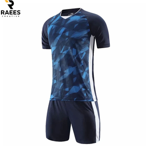 Maillot de football personnalisé avec logo imprimé, tenue d'équipe de sport, maillot de football à séchage rapide, designs d'uniformes de football bleus, ensemble de maillots de football - Product Image 1