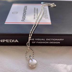 Collar de Plata de Ley S925 con Perlas Naturales de Agua Dulce de Diseño Barroco, Sensación de Lujo de Alta Gama para tu Mejor Novia - Product Image 2