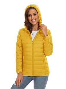 Chaquetas acolchadas cortas personalizadas para mujer de alta calidad Nuevo diseño de chaqueta de nailon grueso 2025 - Product Image 6