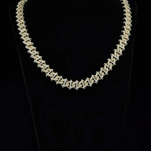 Trending High Quality Customized <b>Iced</b> Jewelz <b>Iced</b> Out 16mm Cuban Link Moissanite <b>Chain</b> 925 Sterling Silver Rose Gold - Product Image 3