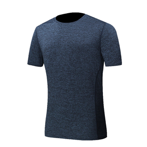 Camiseta Premium Negra de Algodón, Estilo Oversize con Hombros Caídos, Corte Relajado, Unisex para Hombre y Mujer, Moda Urbana, Minimalista, Lisa - Product Image 3