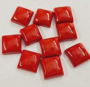 Cabochons carrés en corail rouge naturel, pierres précieuses calibrées à dos plat pour la fabrication de bijoux, vente en gros - Product Image 1