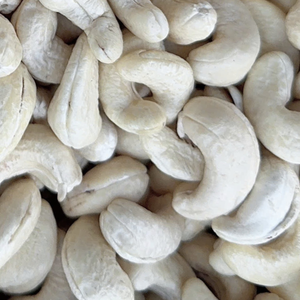 ลดราคาพิเศษ 2023 เม็ดมะม่วงหิมพานต์ดิบ WW180, WW240, WW320, LP, WS น้ำหนัก 1 กก. พร้อมส่ง - Product Image 1