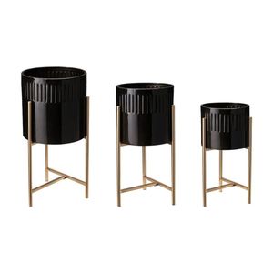 Macetero Metálico de Acabado de Lujo con Soporte, Elegante Contenedor Decorativo para Plantas, Perfecto para Decoración Interior y Exterior Contemporánea del Hogar - Product Image 2