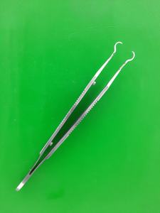 คีมจับตาขี้เหร่ชนิดแมนเดนก้า ผลิตจากเหล็กกล้าไร้สนิมคุณภาพสูงจากเยอรมนี สำหรับใช้ในโรงพยาบาล ความยาว 4.21 นิ้ว (107 มม.) ได้รับการรับรองมาตรฐาน CE ISO13485 - Product Image 4