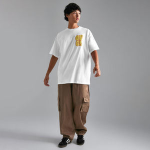 Camiseta Casual Blanca de Manga Corta y Cuello Redondo para Hombre, con Estampado de Letras Amarillas, Tejido Jersey Transpirable - Product Image 2