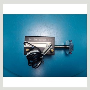 Cilindro de elevación/abatimiento del marco Lam Research 2300V2 (F) Cilindro de elevación/abatimiento del marco 2300 V2 - Product Image 2