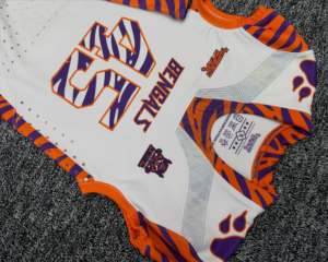 25/26 Custom American Football Uniforms High Quality Sublimation American Football Jerseys Custom College Football Jersey - Product Image 3