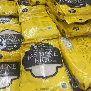 Arroz Jazmín de Vietnam 5% Partido, Arroz Aromático Real |   Bolsa Amarilla de 25 Libras y 50 Libras |   Fabricante de Arroz de Primera Calidad - Product Image 1