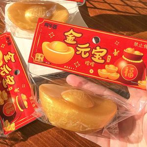 ของเล่นบีบคลายเครียดรูปทองคำแท่ง TPR แบบกำหนดเองจากโรงงาน ของเล่นบีบมือทำ บรรเทาความเครียด - Product Image 4