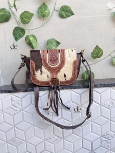 Nouvelle Collection véritable fourrure de vachette usiné à la main en cuir sac à bandoulière sculpture bohème sacs belle vente chaude sacs pour les femmes - Product Image 5