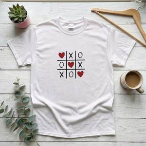 Chemise XOXO, Tic Tac Toe Heart, T-shirt en coton pour la Saint-Valentin pour femme - Product Image 6