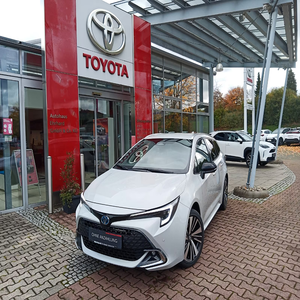 Toyota Corolla Touring Sports Hybrid Teamplayer, Vehículo Familiar Tipo Familiar, Eficiente en Consumo de Combustible, Automático, Calidad de Exportación, Vehículo Usado - Product Image 1
