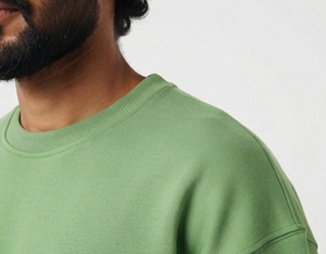 Conjunto de Sudadera y Pantalones Cortos de Forro Polar para Hombre, Cuello Redondo, Ajuste Holgado, Casual, de Dos Piezas, con Cordón en la Cintura Media - Product Image 4